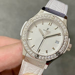 Hublot Classic Fusion Cuarzo 581.NE.2010.LR.1204 Cuarzo Titanio Regular