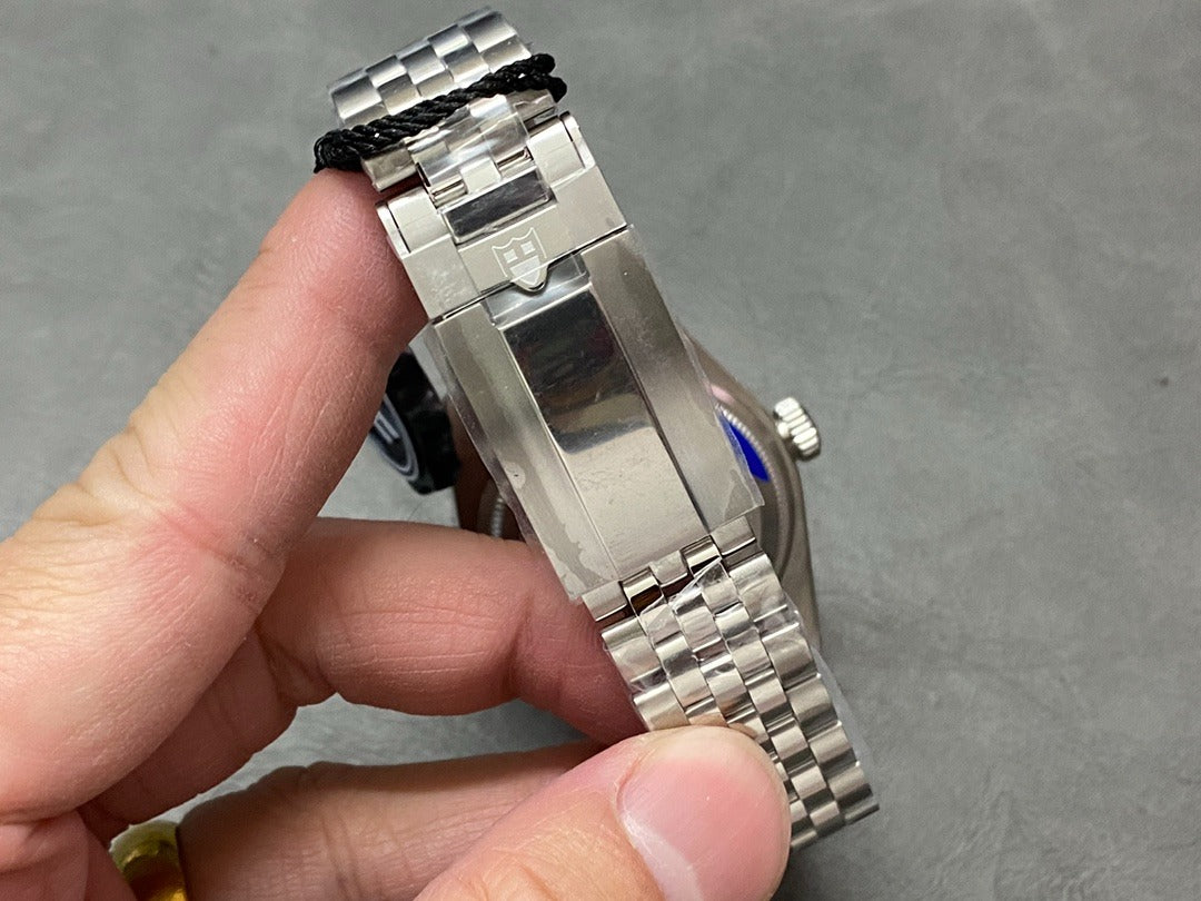 Tudor Black Bay / Steel / 41.0 mm / Box&Papers / M7941A1A0RU-0001