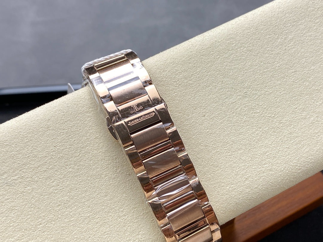 Jaeger-LeCoultre Master Control