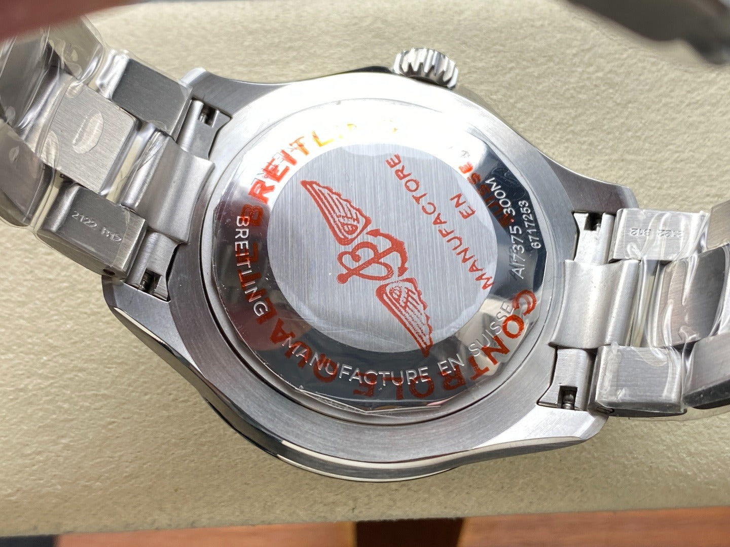 Breitling Superocean Automatic 42 A17375E71G1A1