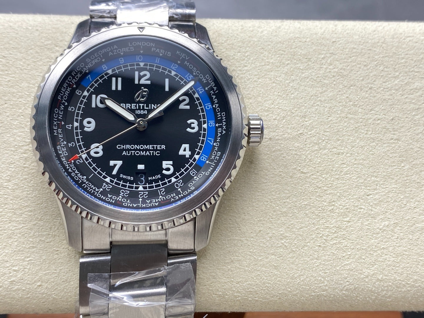 Breitling Navitimer 8 B35 Automatic Unitime AB3521U41B1A1