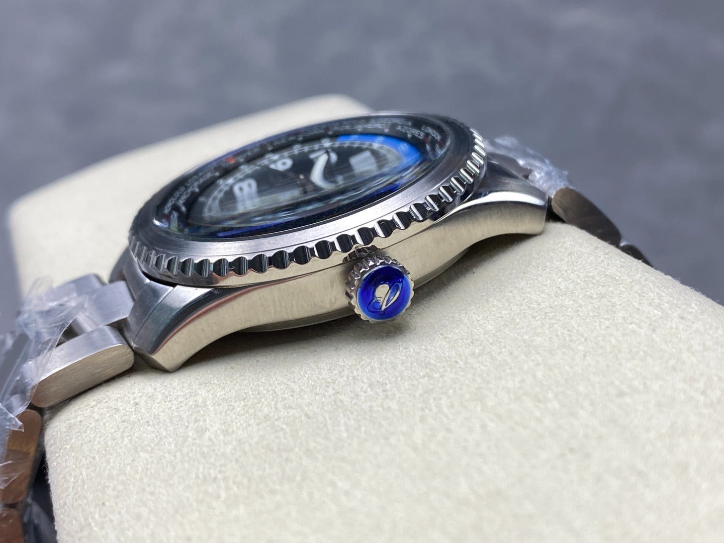 Breitling Navitimer 8 B35 Automatic Unitime AB3521U41B1A1