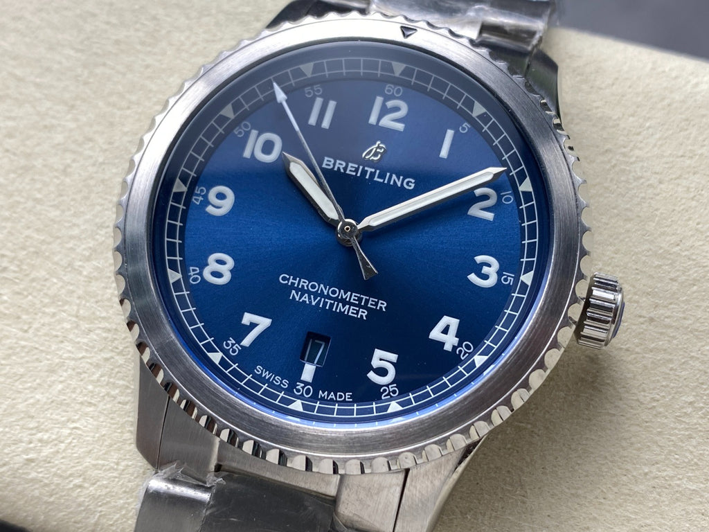 Breitling Navitimer 8 Automatik 41mm A17314 Original Papiere + Box