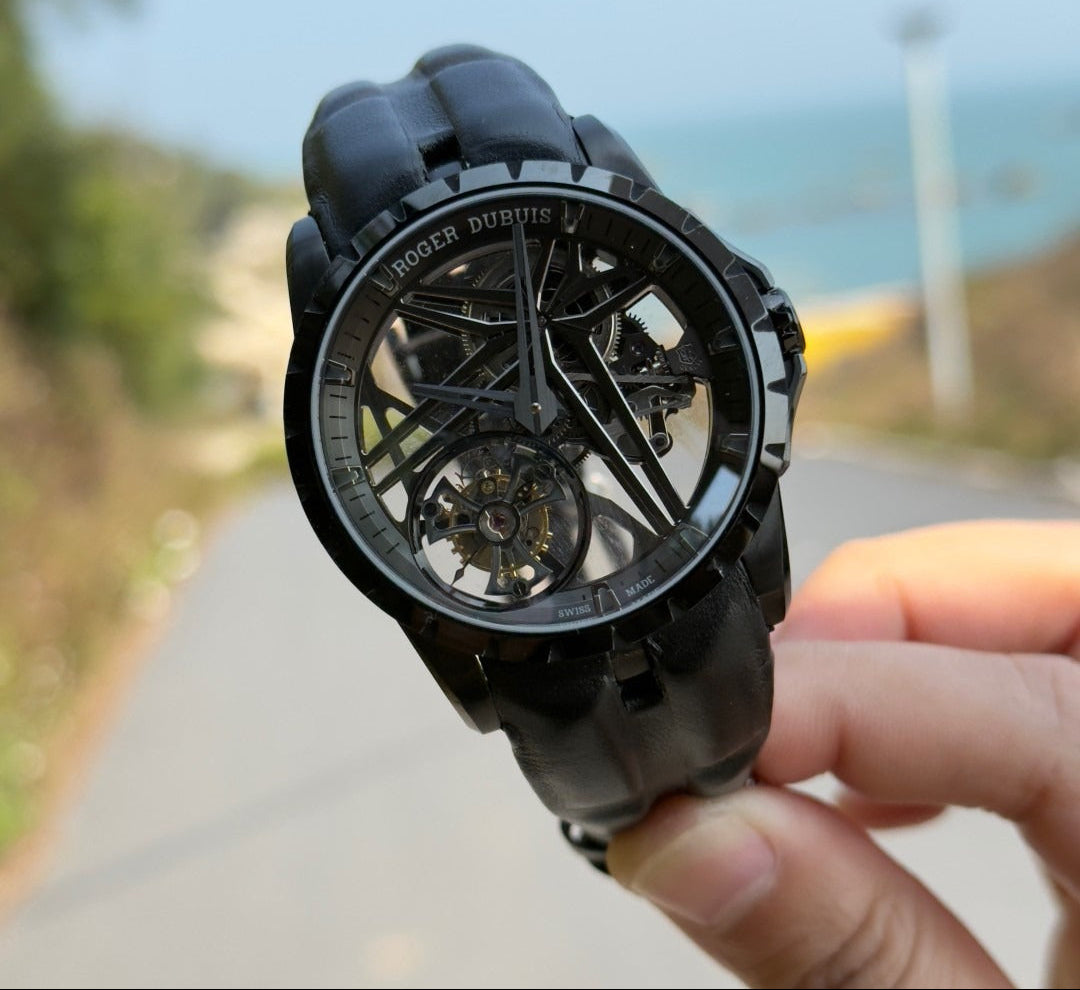 Roger Dubuis Excalibur White gold mechanical watch 42MM.Skeleton Flying Tourbillon Excalibur