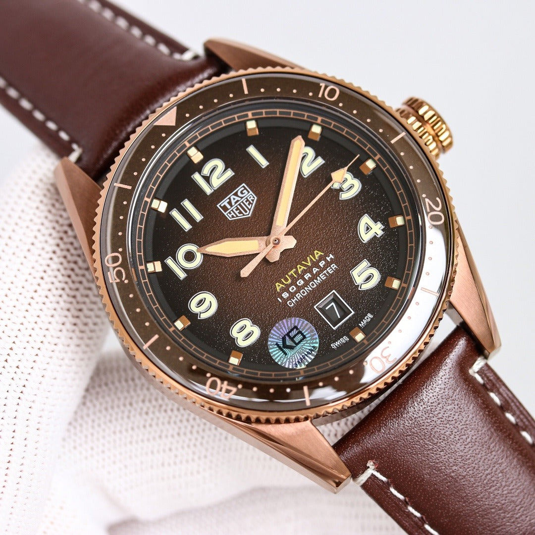 TAG Heuer Autavia Chronometer 42mm Rare Discontinued Full Set