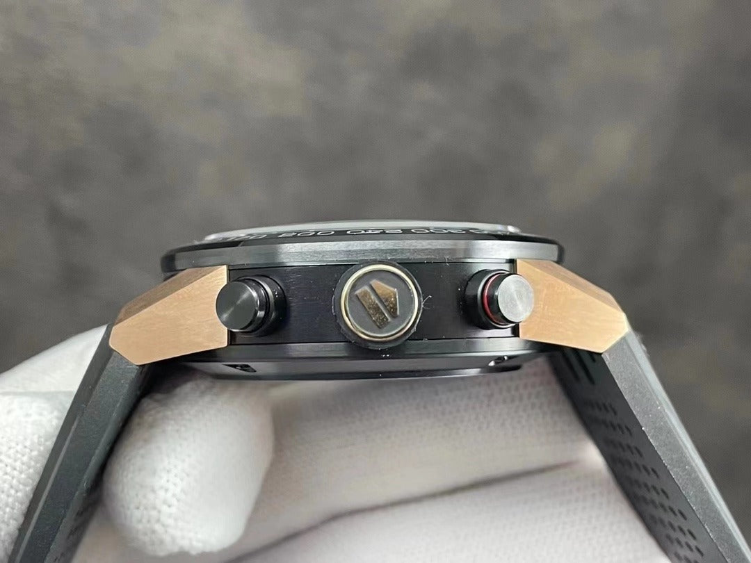 TAG Heuer Carrera Calibre HEUER 01 Titanio