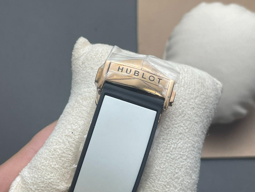 Hublot Big Bang Sang Bleu Reloj II King Gold White de 45 mm