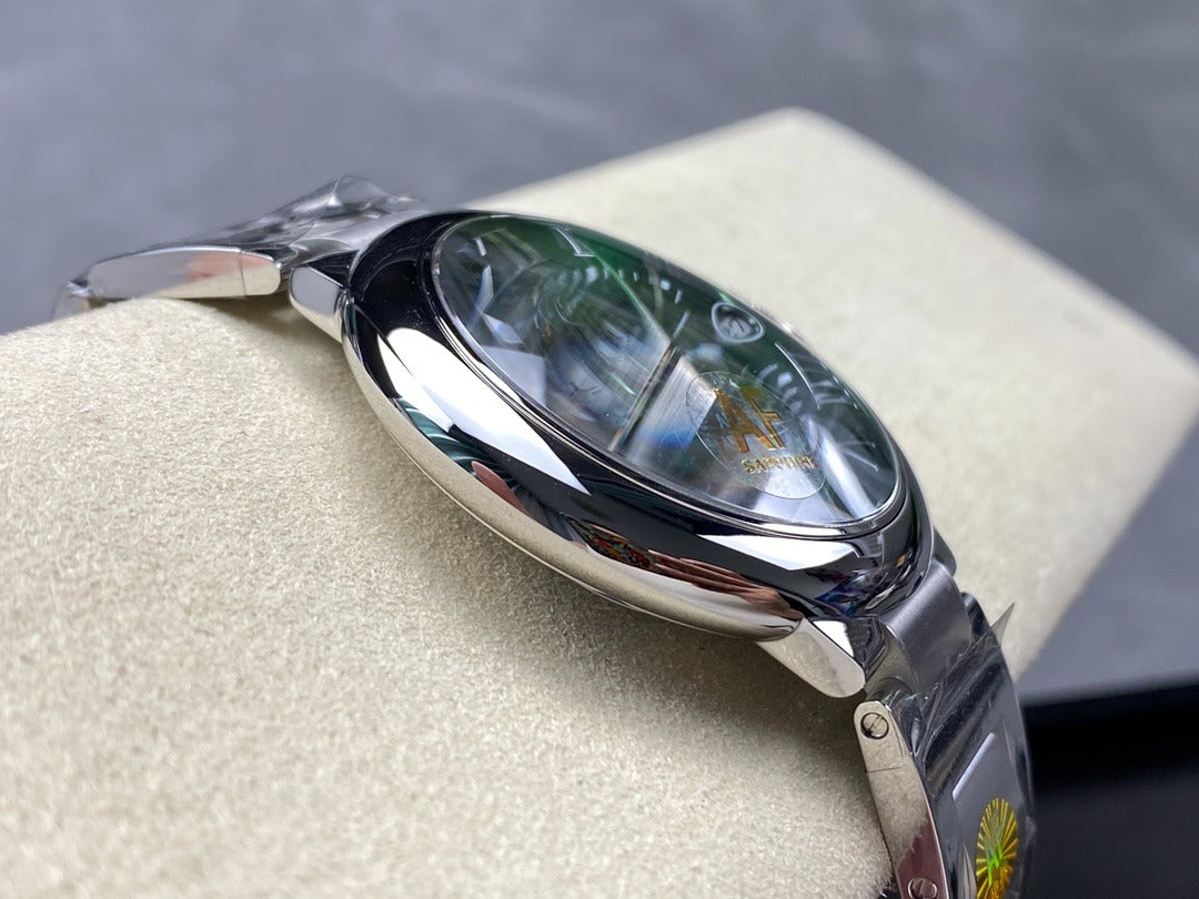 Cartier Ballon Bleu de Cartier Steel / Green / 40.0 mm / Box&Papers / WSBB0071