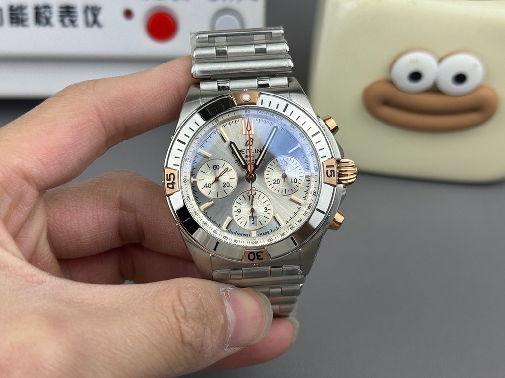 Breitling Chronomat 42 B01 42 Full-Set 2022