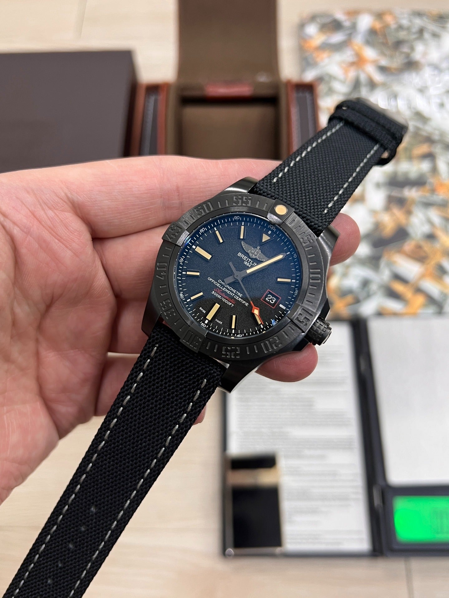 Breitling Avenger Blackbird 44 V