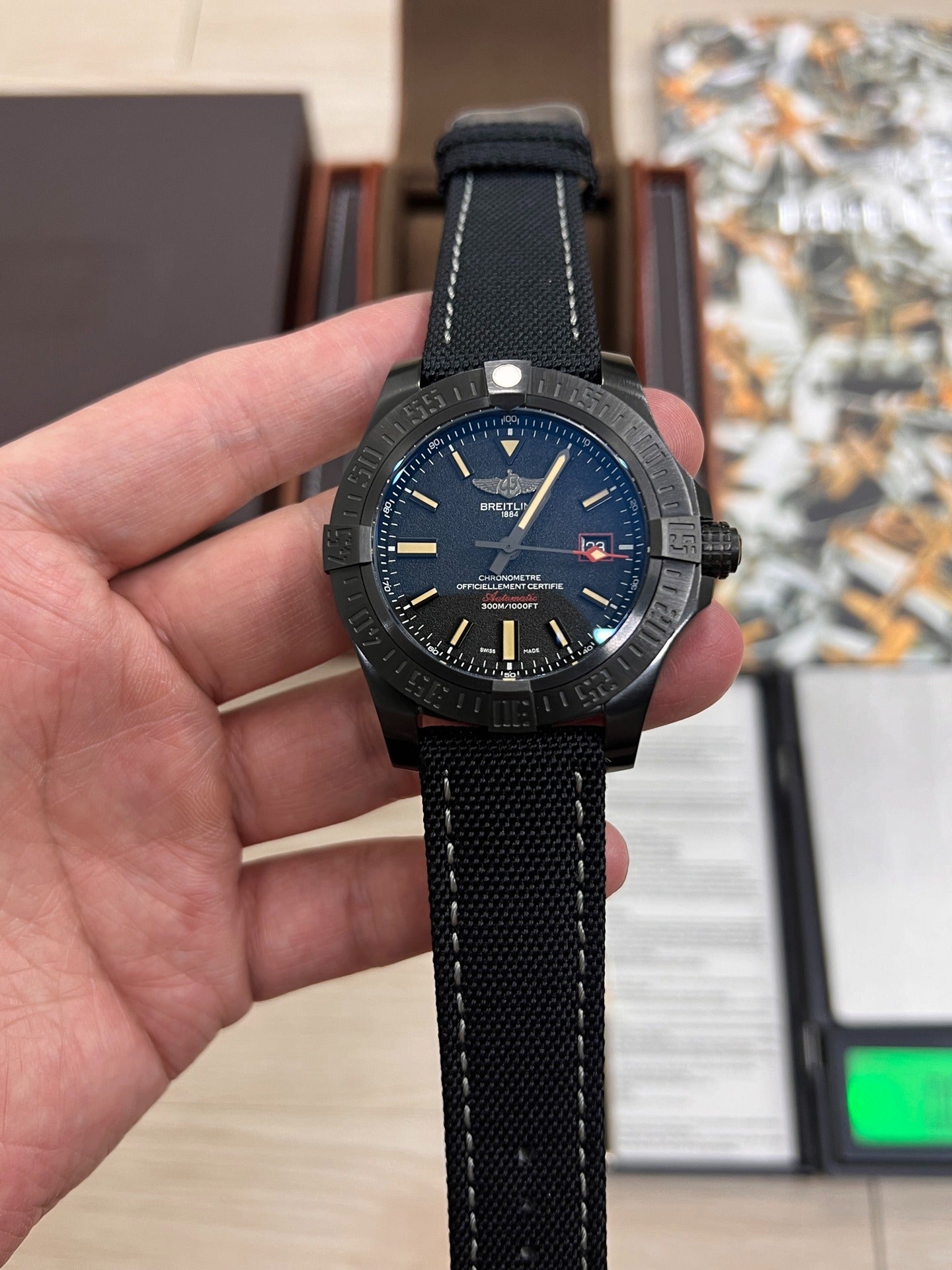 Breitling Avenger Blackbird 44 V