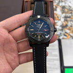 Breitling Avenger Blackbird 44 V