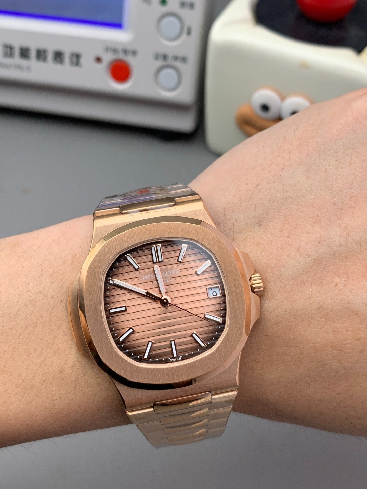 Patek Philippe Nautilus 5711/1R — Rose Gold Brown Dial