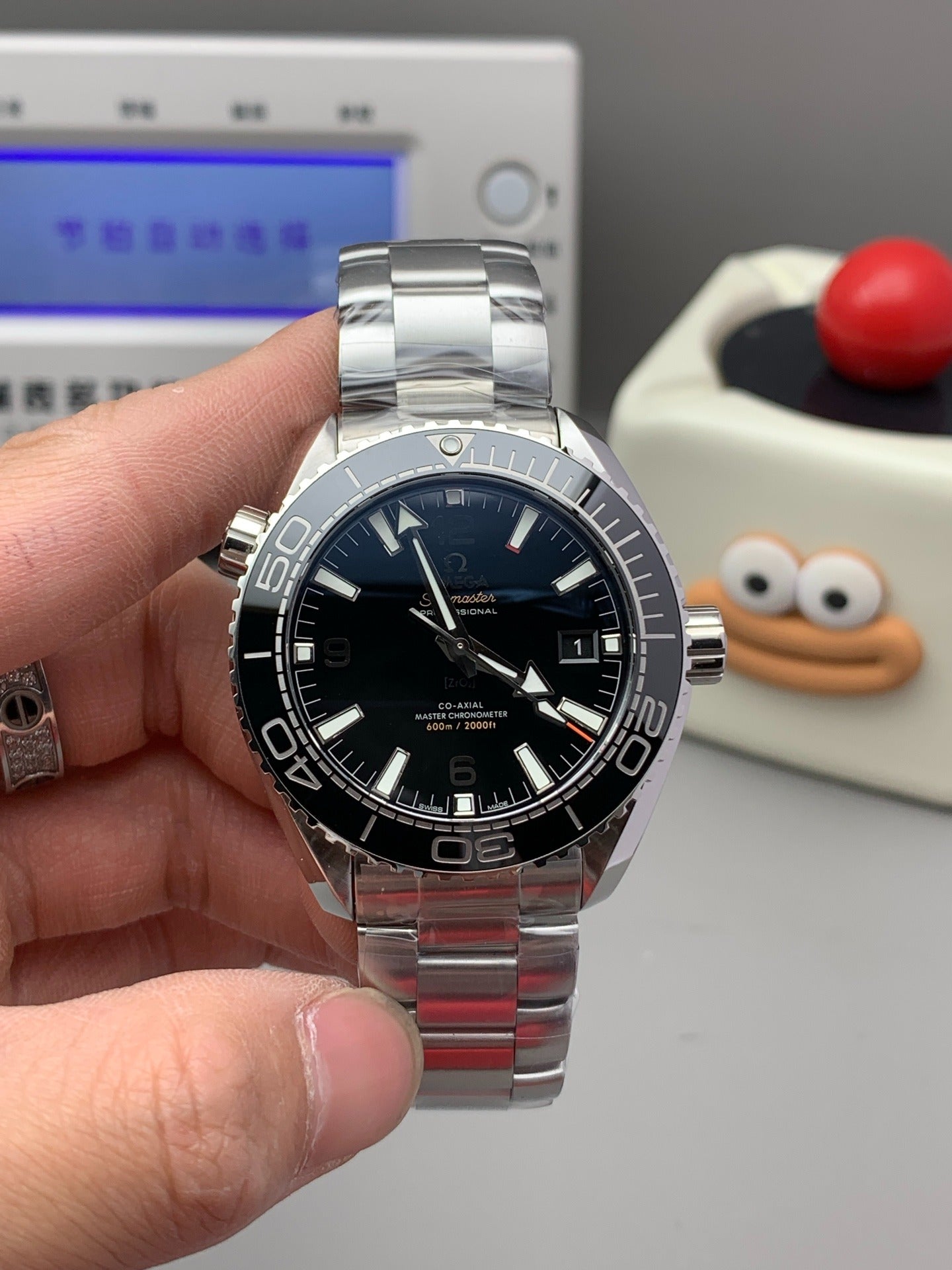 Omega Seamaster Planet Ocean