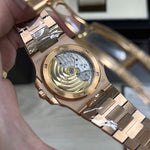 Patek Philippe Nautilus 5711R-001 — Oro Rosa de 18 Quilates, 40 mm