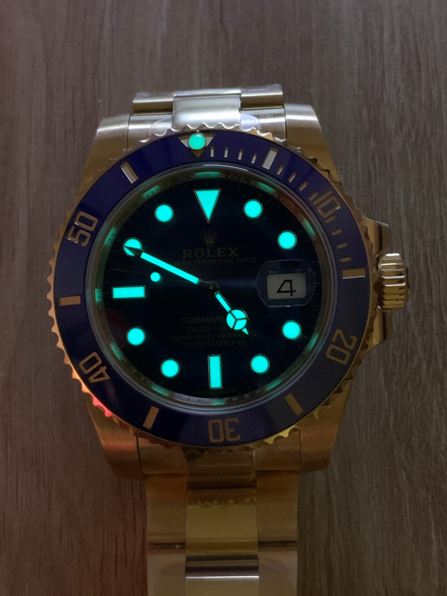 Rolex Submariner Date Full Gold – Sunburst Dial
