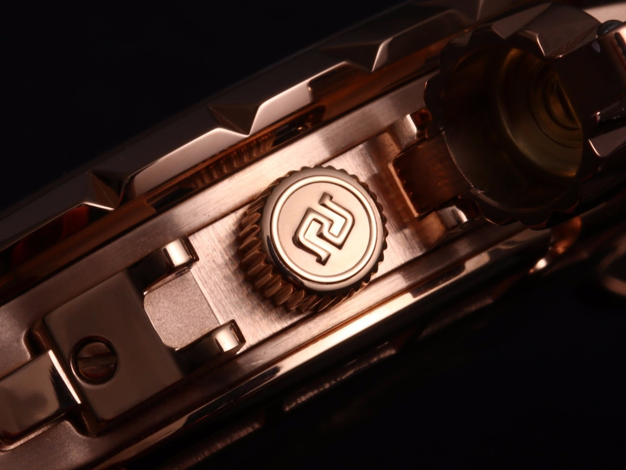 Roger Dubuis Excalibur Reloj automático con tourbillon volante en oro