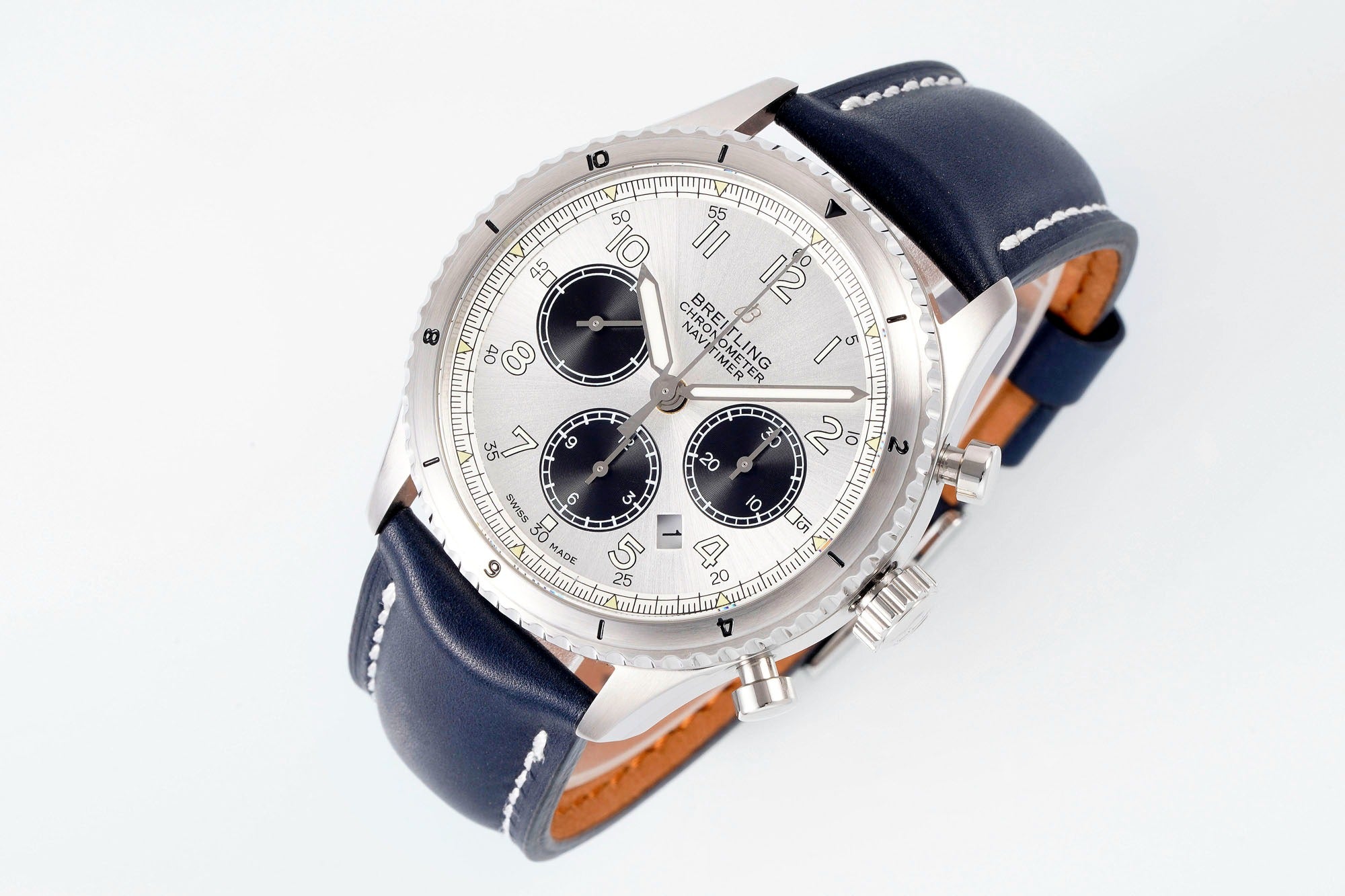 Breitling Navitimer 8 B01 Chronograph 43