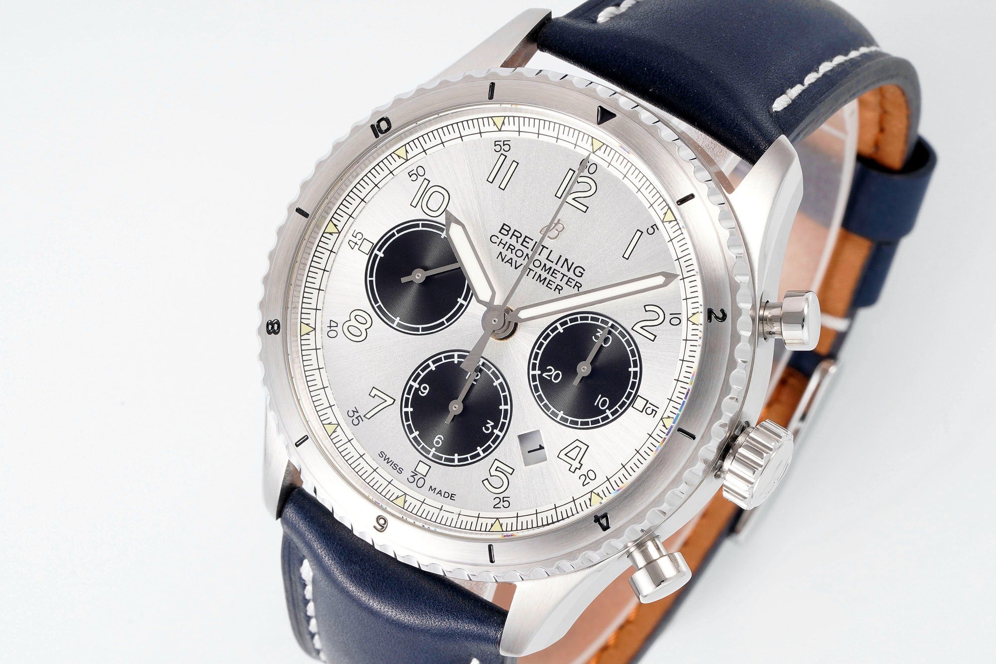 Breitling Navitimer 8 B01 Chronograph 43