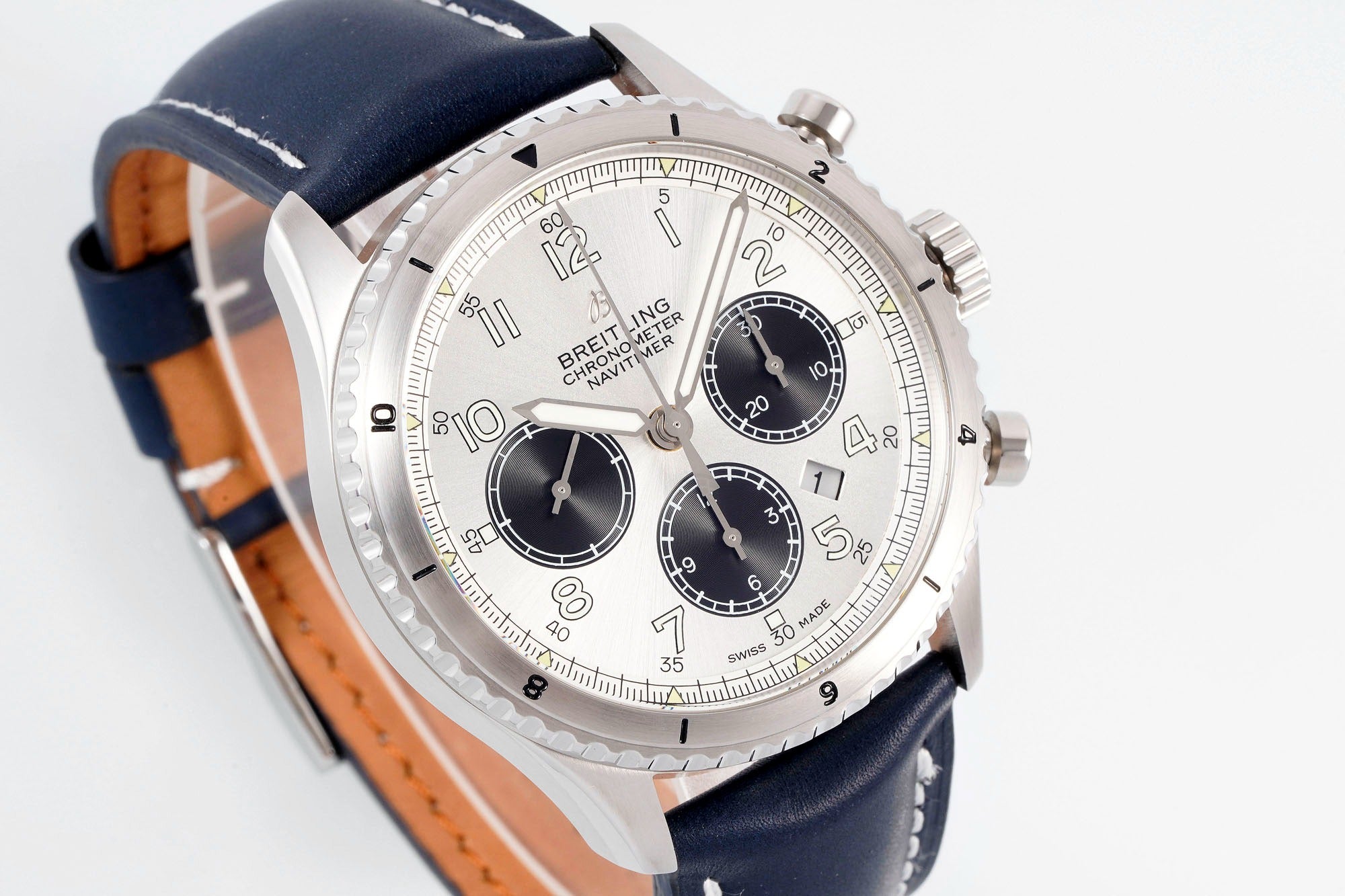 Breitling Navitimer 8 B01 Chronograph 43